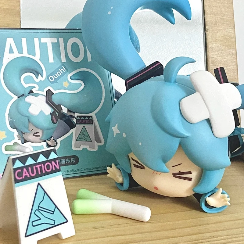 هاتسون ميكو سقوط أكثر من سلسلة صندوق أعمى الرسوم المتحركة لعبة الطرفية اللعب Q نسخة أرقام عمل نموذج دمية الكرتون مفاجأة هدية