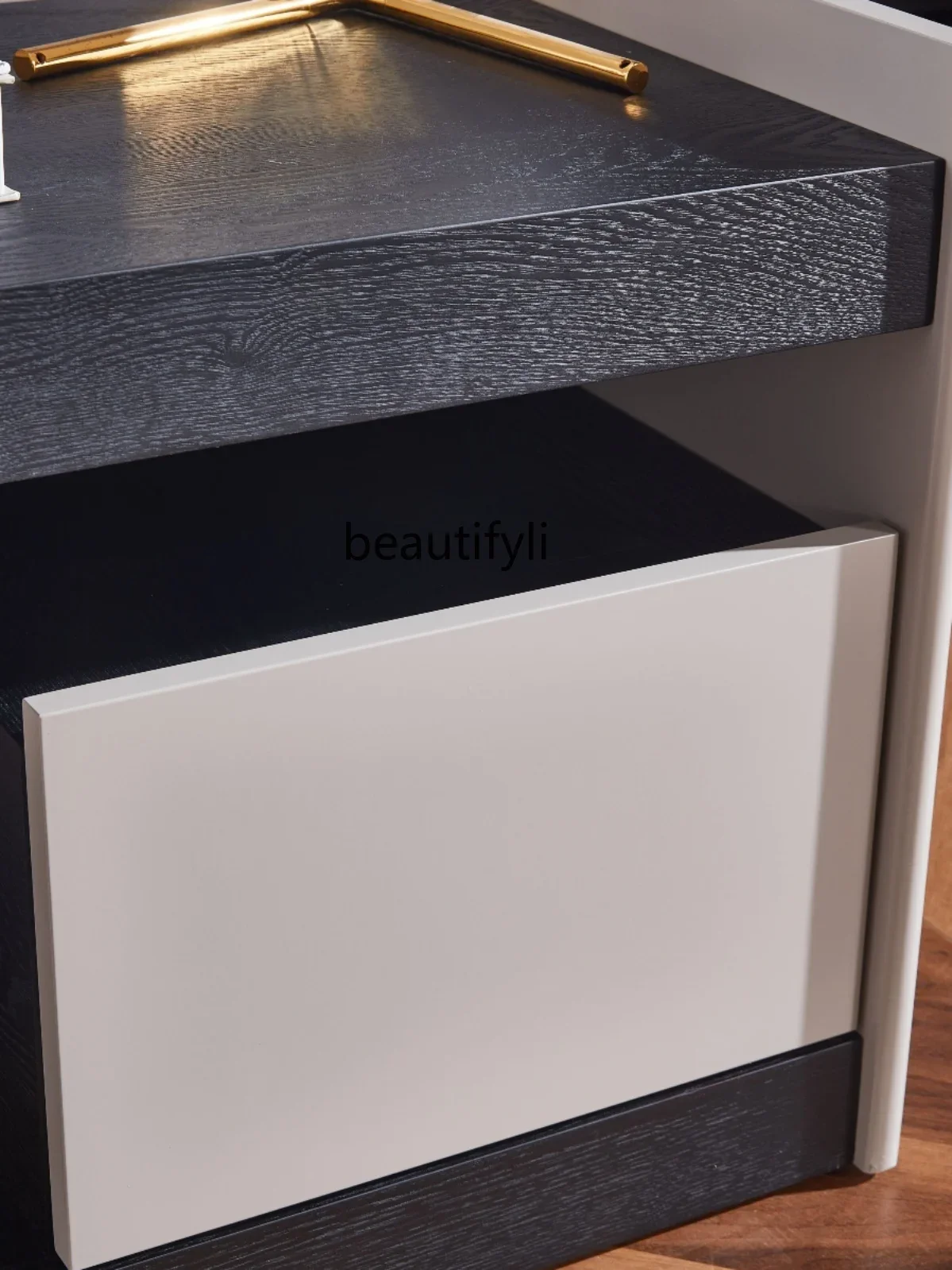 طاولة بجانب السرير بتصميم إيطالي بسيط وخزانة بجانب السرير مصنوعة من الخشب الصلب لغرفة النوم