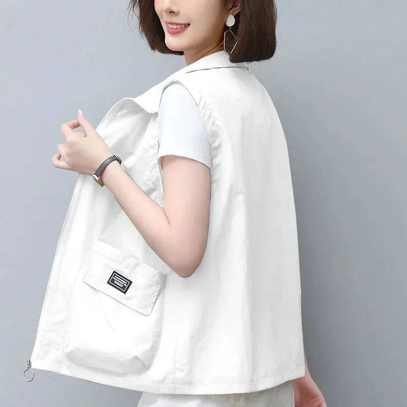 Short Thin Vest Women's Sleeveless Coat Spring Summer Waistcoat 2025 New Casual Loose Sunscreen Outwear Pocket Vests Top Female