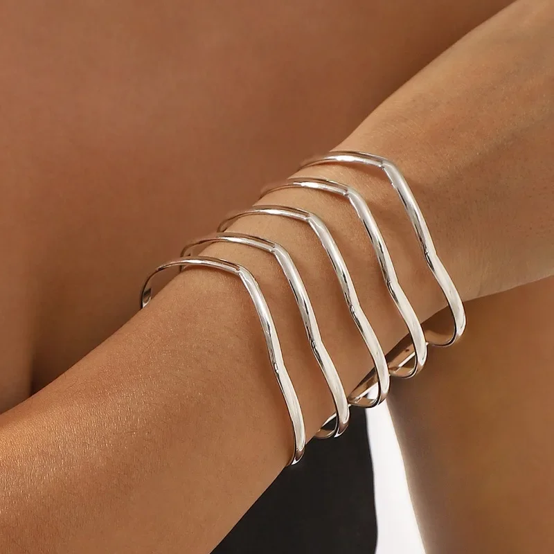 سوار معدني مبالغ فيه، سوار مخطط مخصص مفتوح على الوجهين، سوار معدني عصري، سوار.