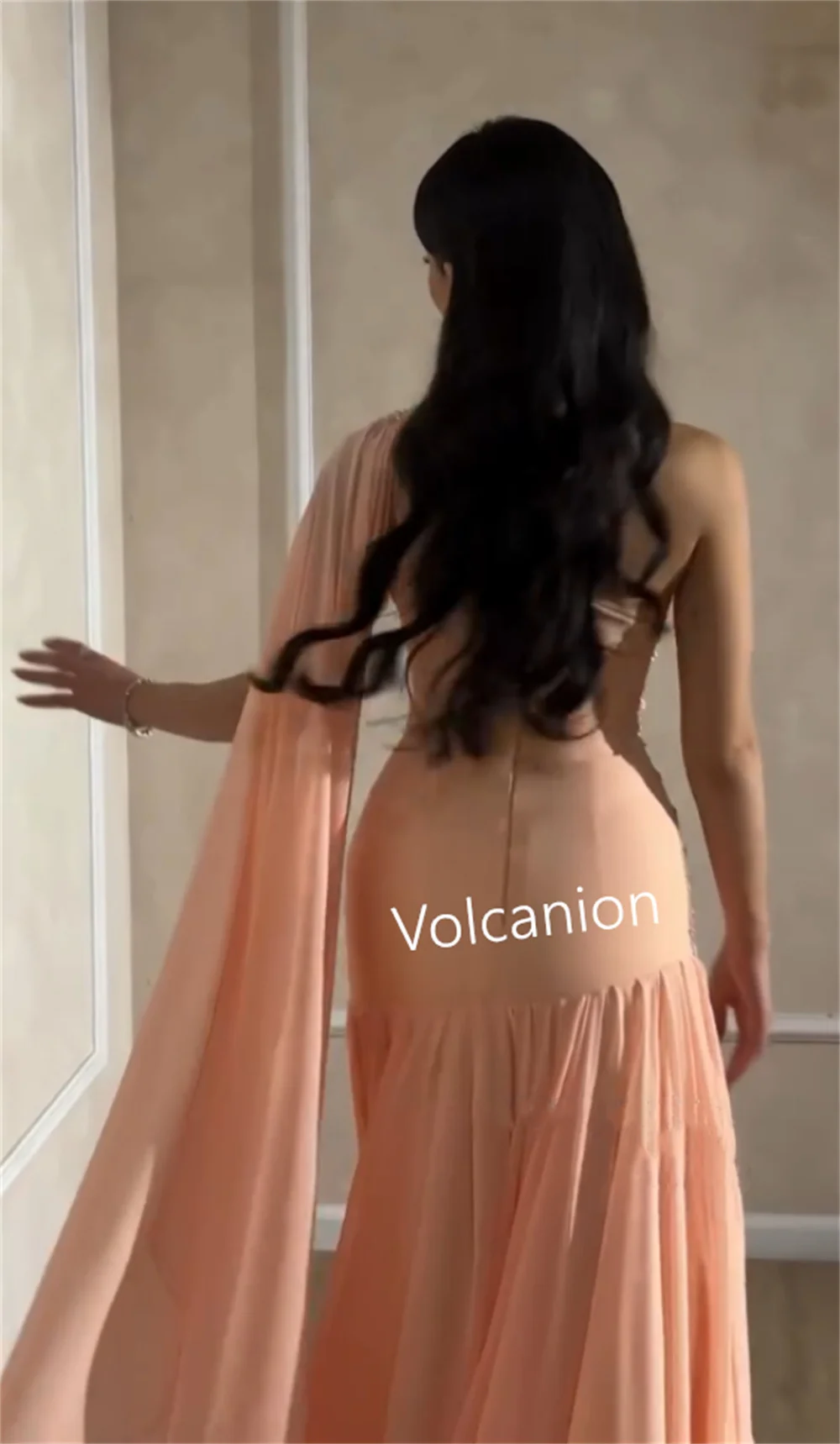 Gaun Panjang Satu Bahu A-line Manik-manik Wiru Sifon Kustom Dipesan Lebih Dahulu Acara Prom Pencocokan Formal Yang Indah