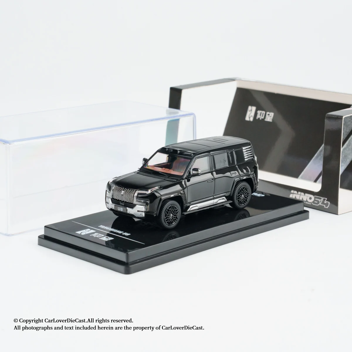 INNO 1:64 YANGWANG U8 Diecast Model Car