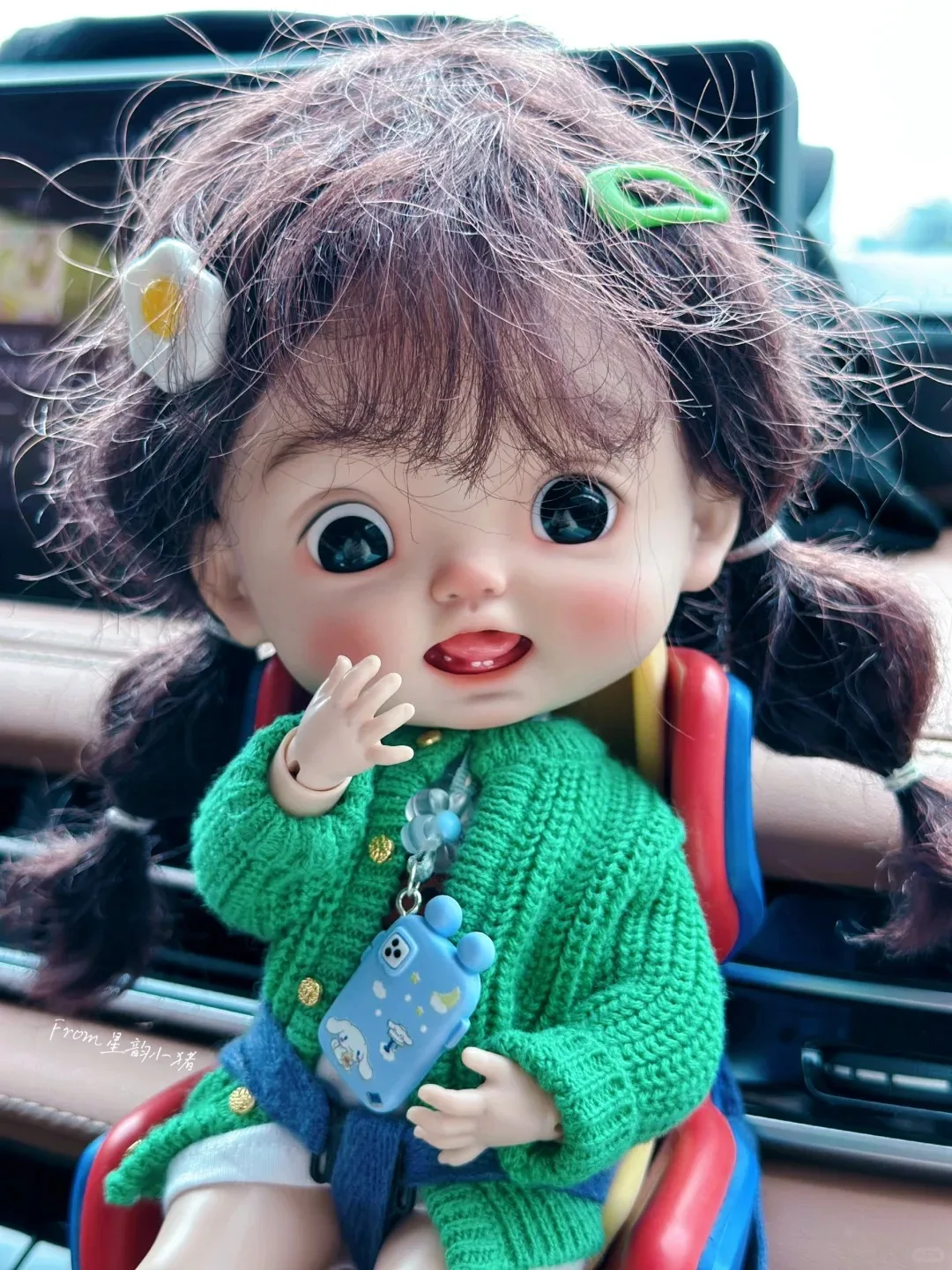 Poupée Personnalisée Qbaby 1/6 BJD Nuonuo à 3 Langue, Maquillage de Fille en Option pour un Spot de Haute Qualité, Livraison Gratuite