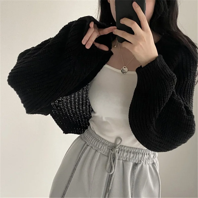 

Spring Autumn 2025 Women's Knitted Sweater Jaet ort Cardigan Lantern Sve Design Sensation Small oulder Top