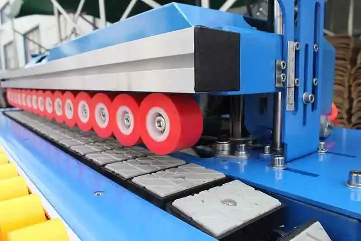 Automatic Wood Sanding Machine With Motor For Furniture 5-50mm Straight Line Polishing Shelf Edge Banding 1kw 30kg