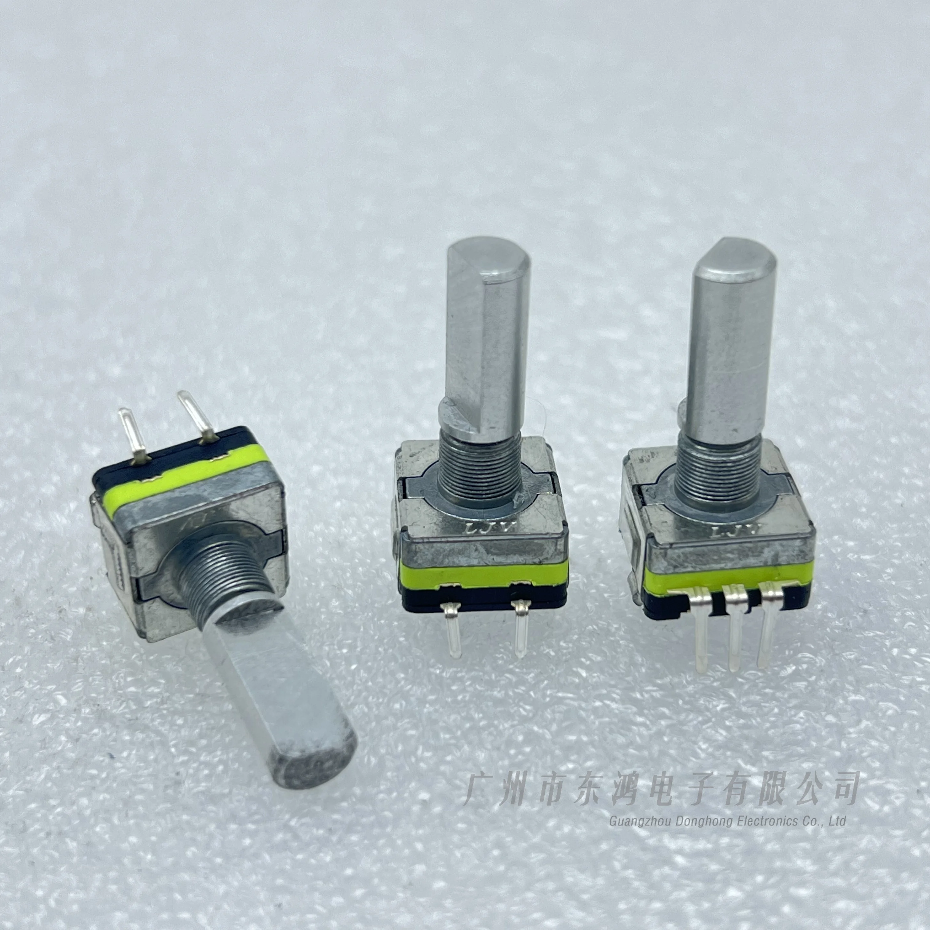 1 PCS LJV forest product RE12encoder with amplifier speaker press switch 24 pulse 24 positioning shaft length 18.5MM