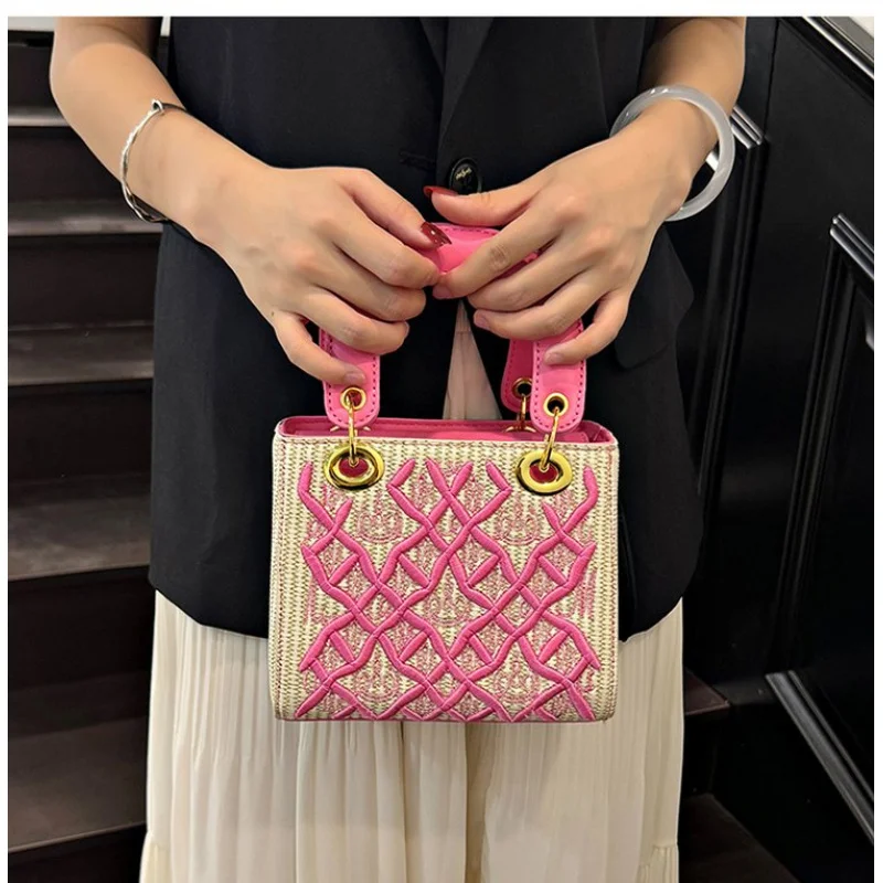 

Vintage Leather Crossbody Bag Women's Daily Bag With Magnetic Closure​