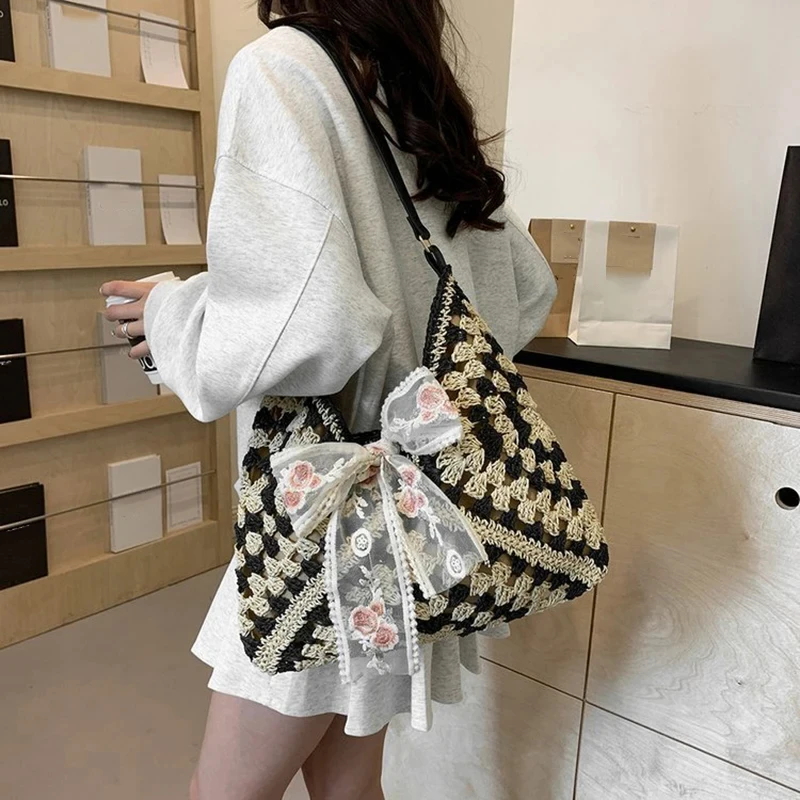 

Fashion Straw Women Shoulder Bags Paper Woven Female Handbags Large Capacity Summer Beach Straw Bags Casual Tote Purses