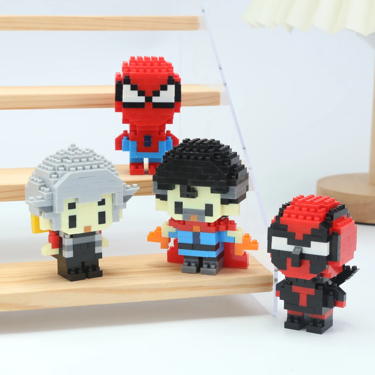 Blocs de construction Disney Mini Connectini, figurine de particules, modèle d'assemblage mobile, Puzzle de dessin animé, jouets de personnages pour cadeaux d'anniversaire