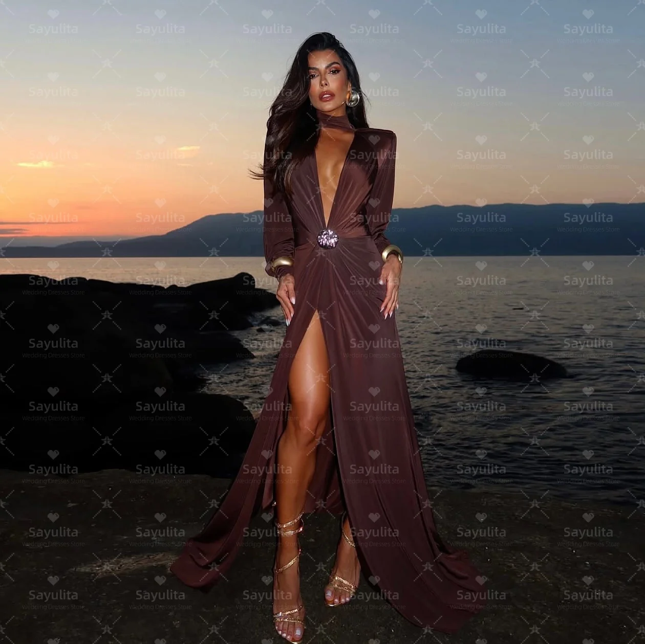 ชุดราตรี Sayulita คอวีลึก ชุดราตรีงานเลี้ยง แขนยาว ผ่าข้าง ชุดแต่งงาน สามารถสั่งตัดได้