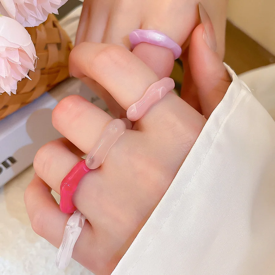 5PCS SET Trendy Colorful Geometric Irregular Acrylic Resin Rings For Women Aesthetic EMO Charm Jewelry Accessories Decorations view 3