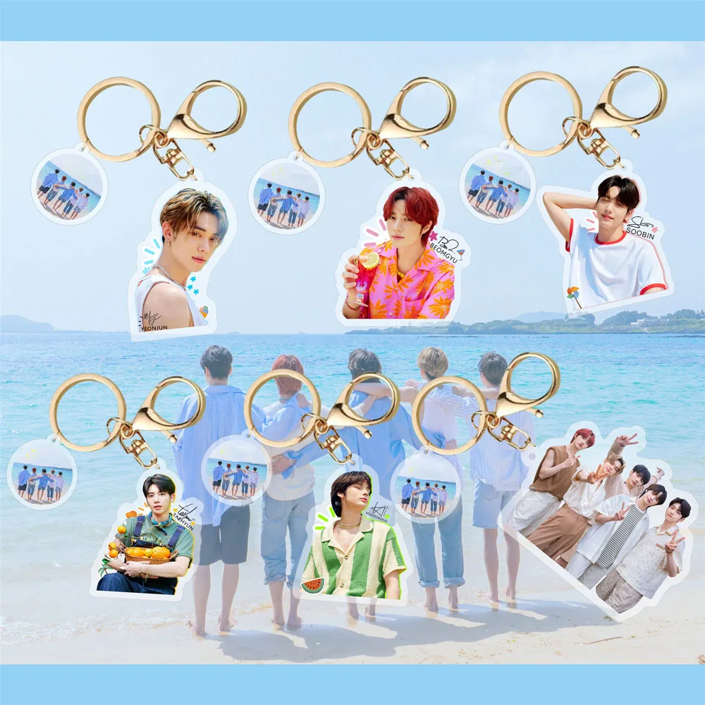 

KPOP Soobin Beomgyu Summer Photo Print Acrylic Keychains Yeonjun Hueningkai Fashion Keyring Bag Key Pendant Fans Decorative Gift