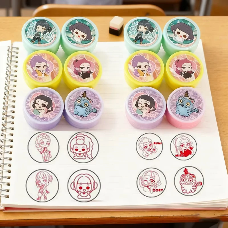 K-POP شيطان الصيادين حفلة عيد ميلاد تفضل الهدايا التحبير الذاتي Stamps عيد الميلاد تخزين الحشو هدايا تذكارية للأطفال الديكور سو #4