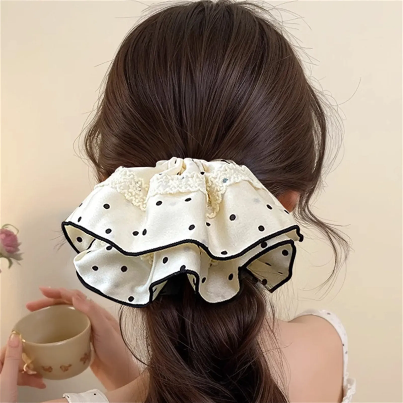 Retro francese nero bianco a pois raso pizzo tuba fasce donna temperamento delicato testa corda moda femminile partito legami dei capelli