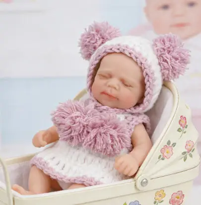 NPK Handmade 6inches Full Body Solid Platinum Silicone Pascale Super Soft Flexible Elastic Palm Handy Baby Collectilbe Doll