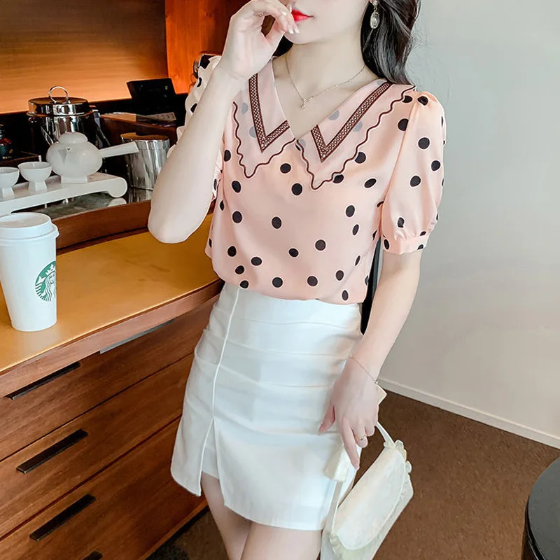 2023 New Summer Fashion Trend Doll Neck Polka Dot Age Reducing Top Commuting Simple Casual Loose Versatile Women\'s Shirt