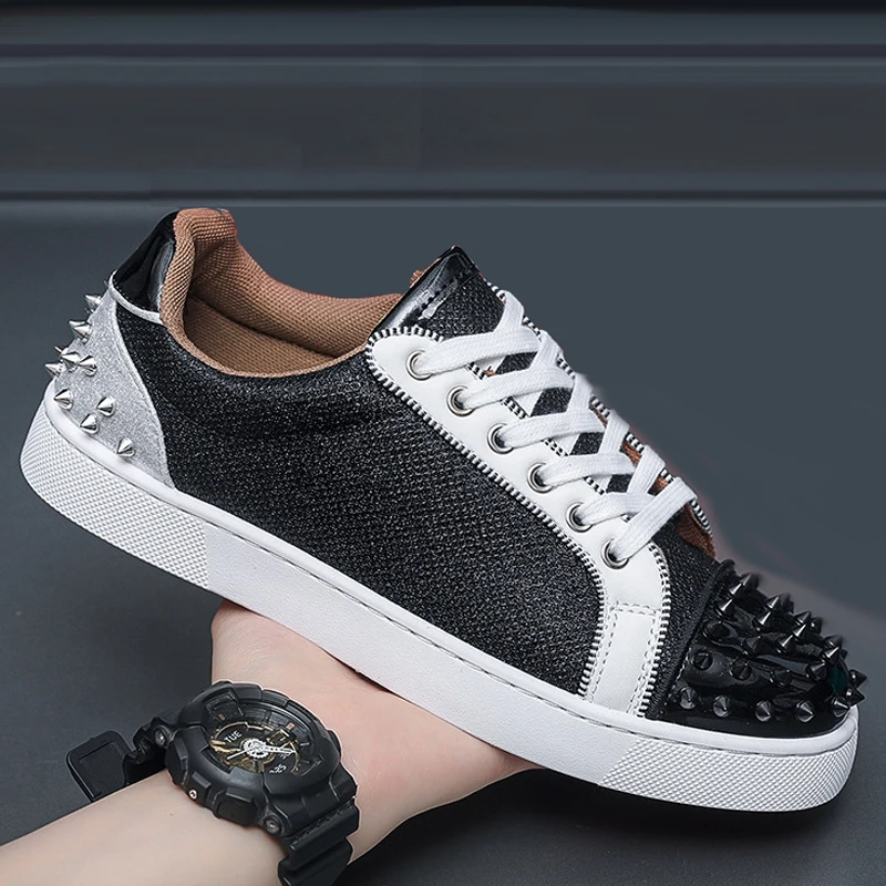 Trend Shoes for Men Leather Casual Shoes Punk Style Rivet Flat Skateboard Shoes Youth Street Cool Sneaker