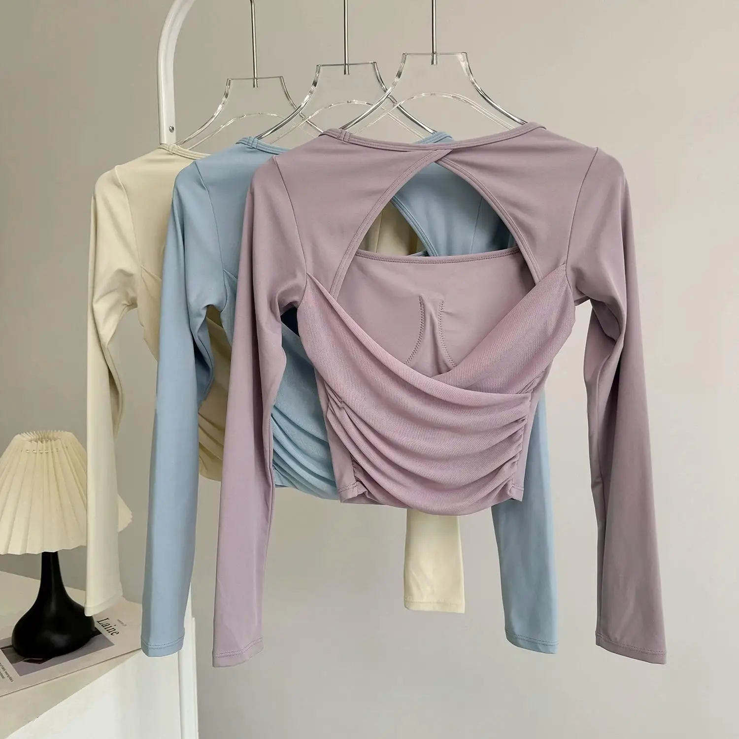 Women's Long Sleeve Yoga Shirt Sports Top Backless Fixed Chest Cushion Slimming Fitness T-shirt Running Pilates Top Training Top