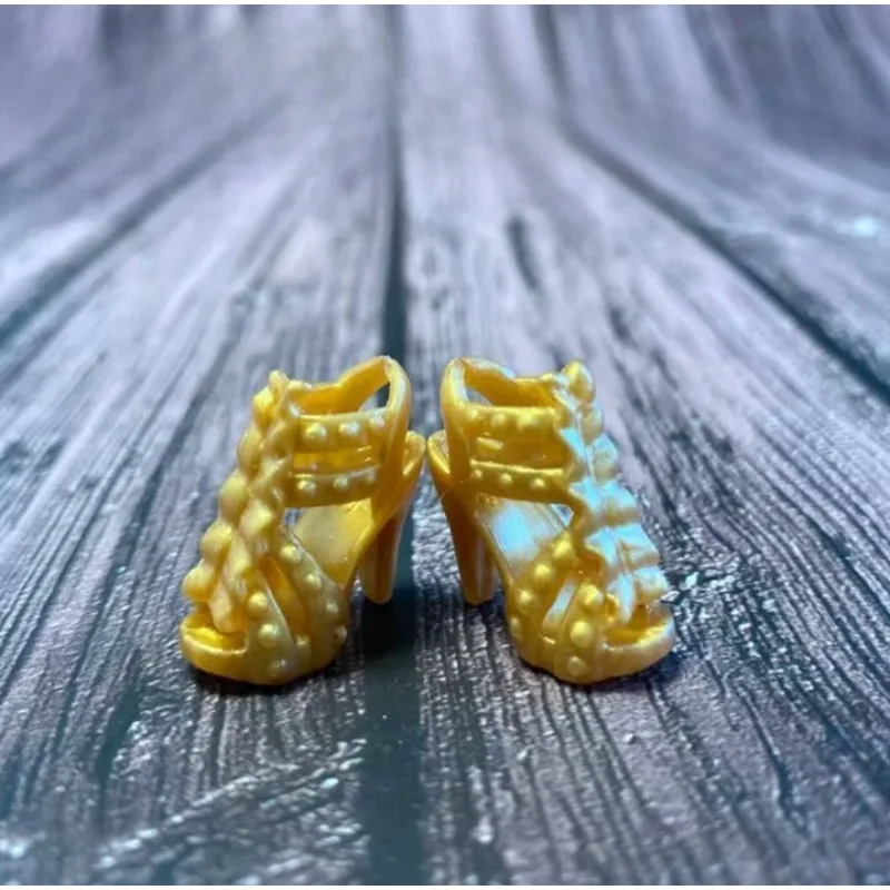 different styles for choose Casual High heel shoes Boots for  your BB 1:6 Doll Fashion Cute Newest BBI00195