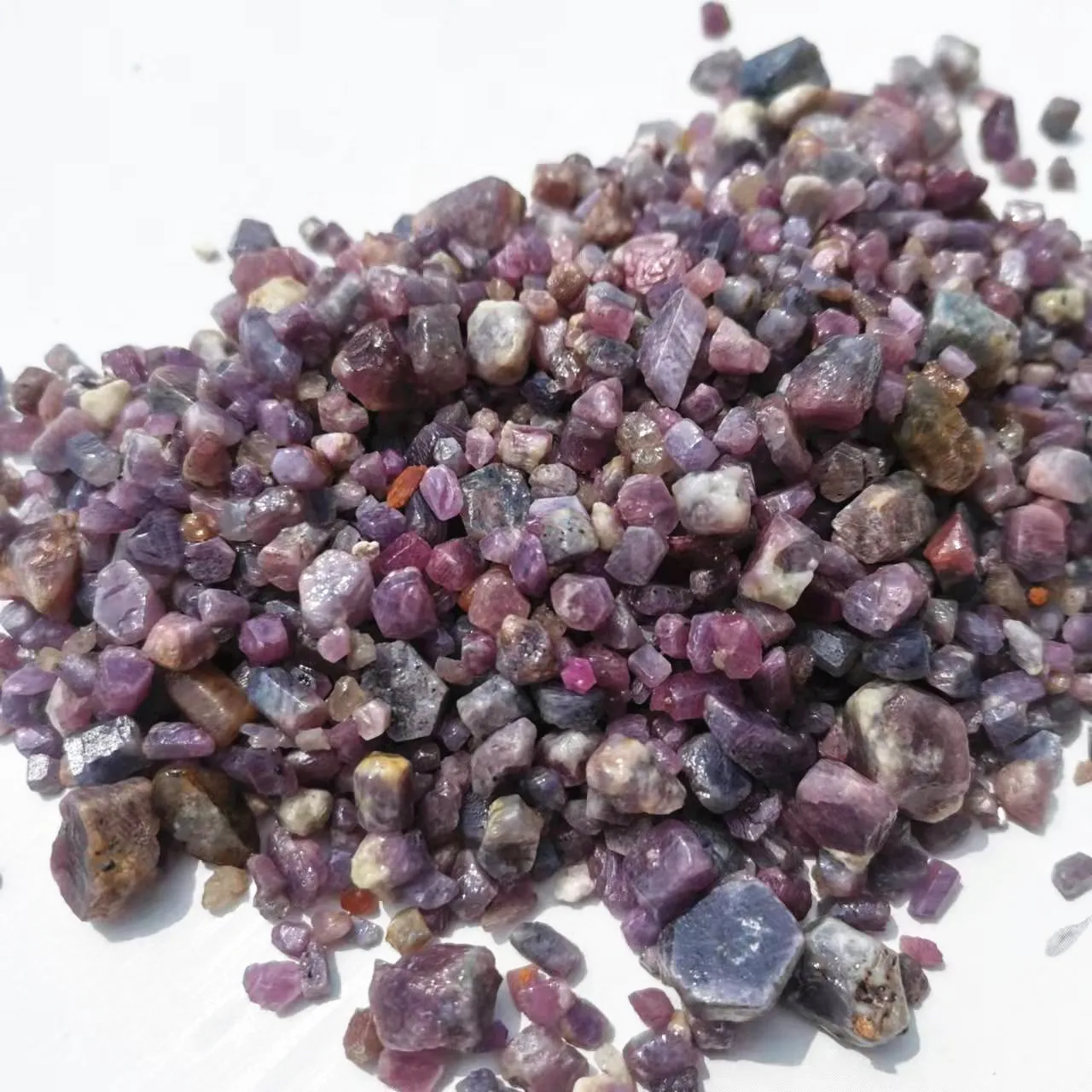 Natural Raw Purple Corundum stones rough mineral crystal for Making Jewelry