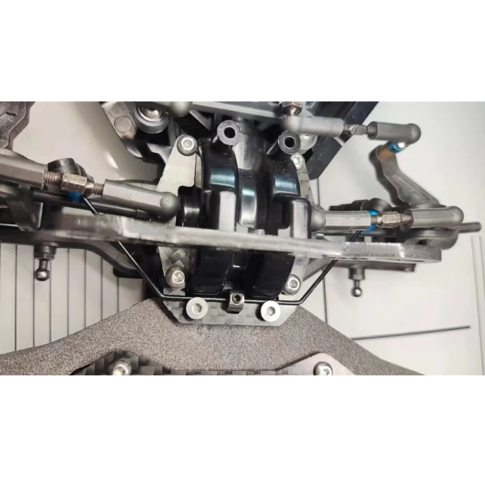 Włókno węglowe 54514 stabilizator drążka stabilizatora płyta montażowa dla Tamiya TT02 TT-02 1/10 części do modernizacji samochodu RC akcesoria