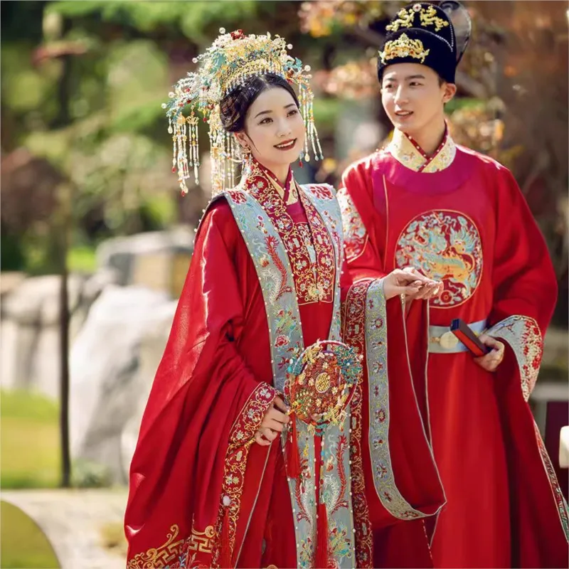 Heavy Industry Han Wedding's new Chinese-style wedding dress phoenix Crown and red cape couple style set