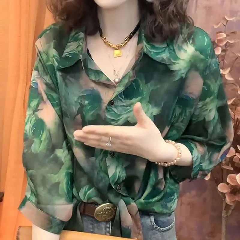 Female clothing Vintage Printed Blouse Folk Casual half Sleeve Summer turn-down collar Stylish Single-breasted Bandage Shirt new