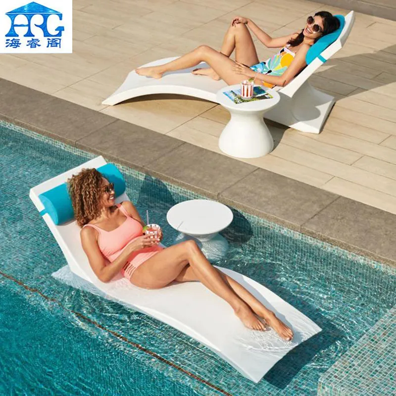 Outdoor beach chairs, hotel clubhouse swimming pool leisure loungers, colorful leisure chairs, amphibious plastic beach chairs