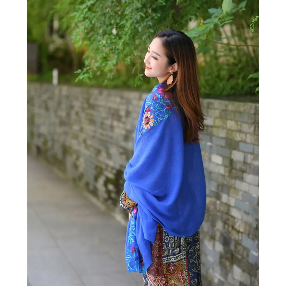 

Cotton Linen Shawl Flower Embroidered Cotton Linen Scarf Women Practical Headcloth Dress Comfortable Texture
