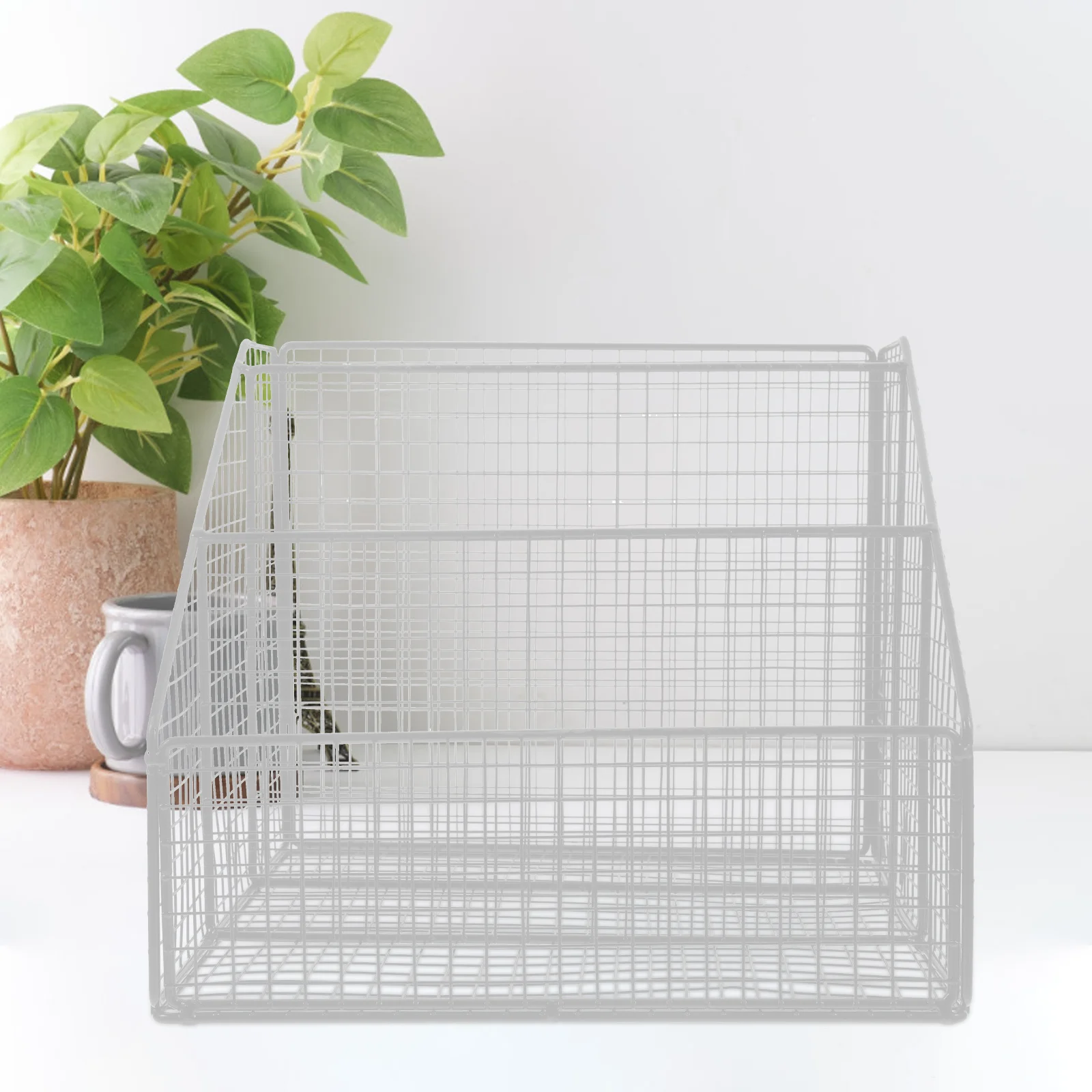 

Iron Magazine Holder Desktop Organizer File Rack Folder Storage Office Book Organizer Home School Desktop Paper Holder