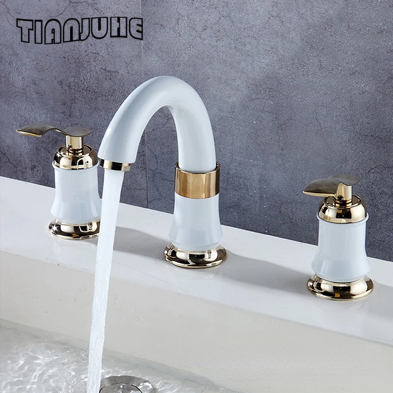 Basin Faucet Brass Rose Gold Widespread Bathroom Faucet Antique Sink Faucets 3 Hole Hot and Cold Gold Water Faucet Tap