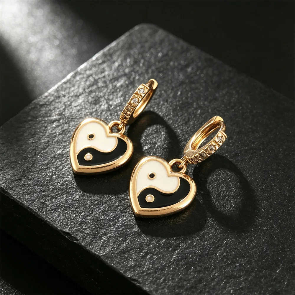 New Gold Color Plating Clear Zircon Paving Hoop Black White Half YinYang Enamel Heart Charm Earrings For Women Girl Tiny Jewelry