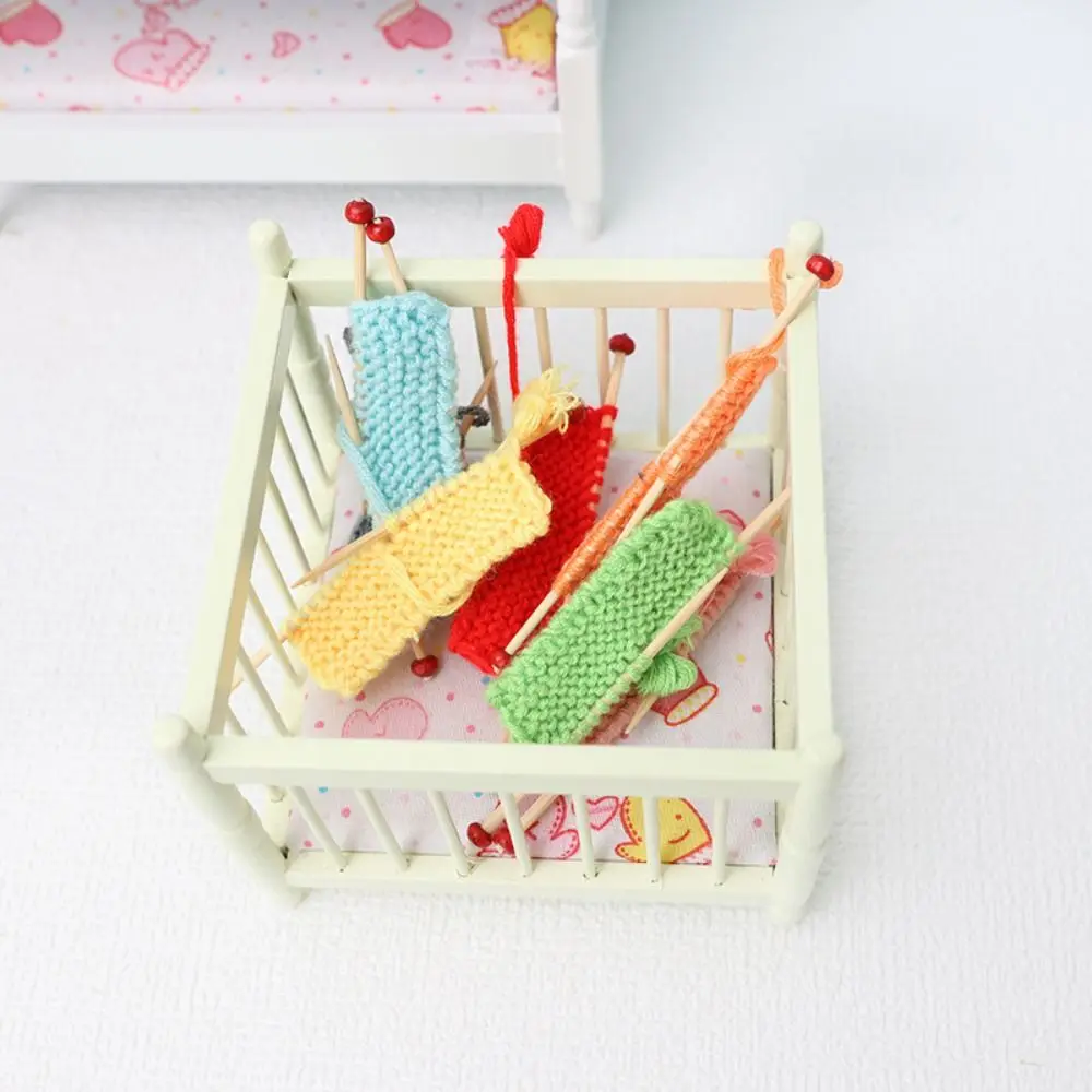 Thick Thread Miniature Knit Sweater Model Scene Props Handicraft Dollhouse Miniature Handmade Knitted Colorful Imitation