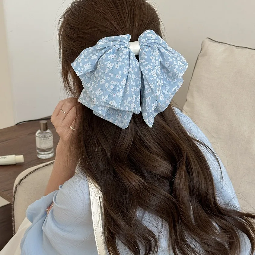 Small Floral Hair Claw Clip Butterfly Bow Ponytail Holder Volumizing High Density for Women Boho Daily Use Green view 4