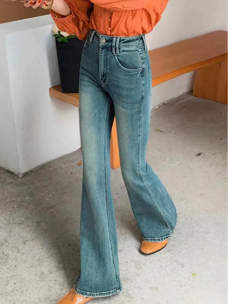 

High Waisted Elastic Jeans For Women'S Early Spring New Light Colored Slightly Flared Retro Slim Fit Jeans