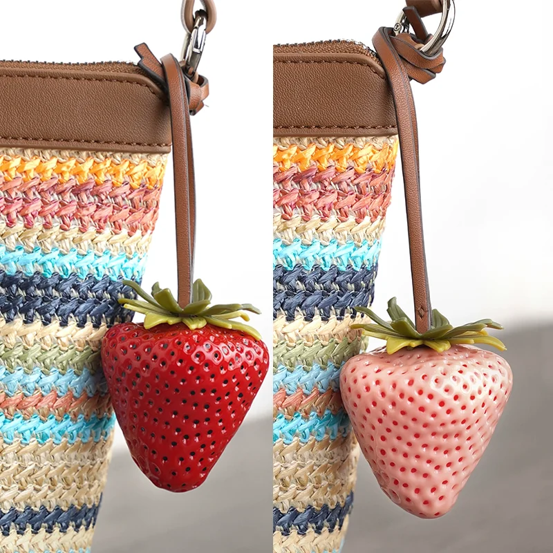 

New Cute Strawberry Bag Pendant Three-dimensional Strawberry Keychain Super Simulation Handmade Accessories High-end Female Gift