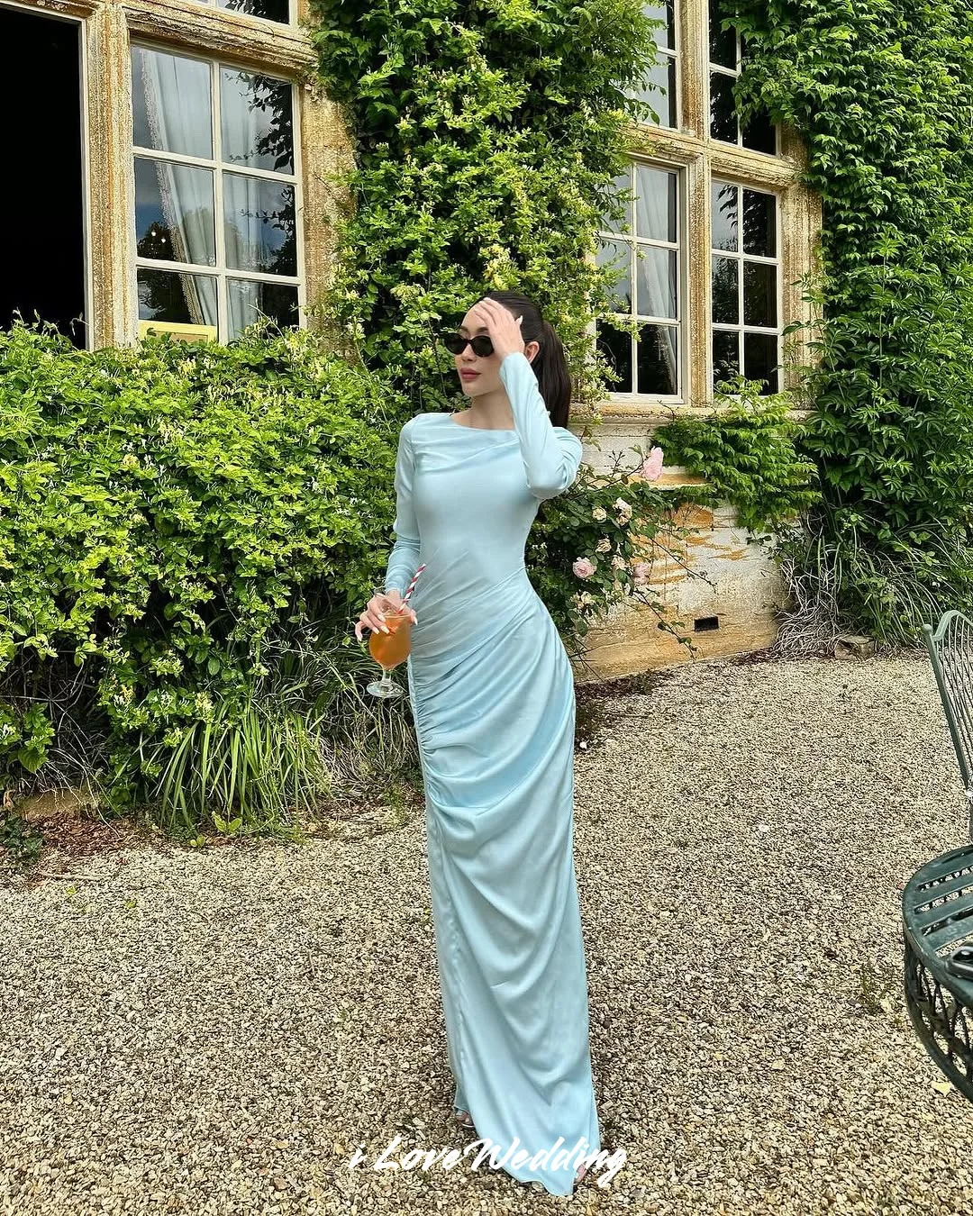 Небесно-голубые вечерние платья с круглым вырезом 2025, атласные плиссированные платья русалки с длинными рукавами, простые платья длиной до пола, свадебные платья для гостей по индивидуальному заказу