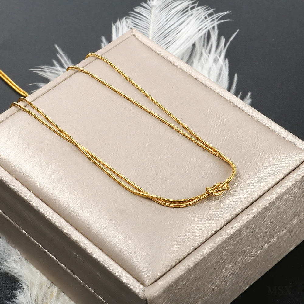ZMfashion Catena girocollo con doppio annodato per donne Ragazze 2024 Tendenza semplice collana in acciaio inossidabile color oro Gioielli all'ingrosso