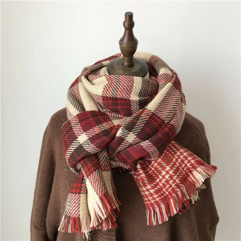 Red Tartan Tassel Scarf Stylish Vintage Decoration Neck Scarf Autumn Winter Coldproof Warm Unisex Wrap Scarf Hijab Stoles