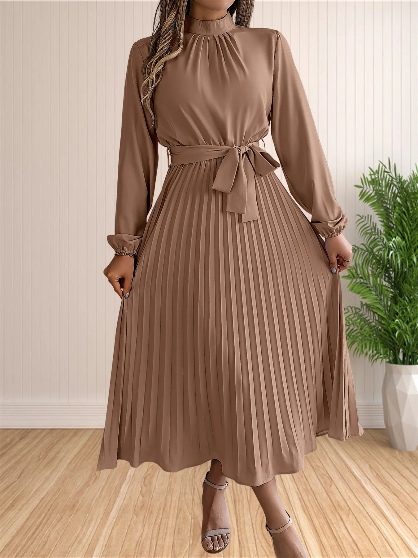 Długie sukienki damskie Letnie eleganckie plisowane sukienki z długim rękawem i koronką Plaża Boho Wrap Ruffle Hem Swing Sundress