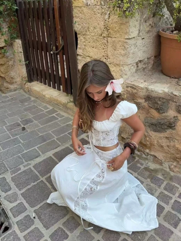 

Sexy Lace Patch Slim Fit Sleeveless Short Sleeved Shirt Vest Top+high Waisted Lace Skirt French Women's New 2-piece Set Summer