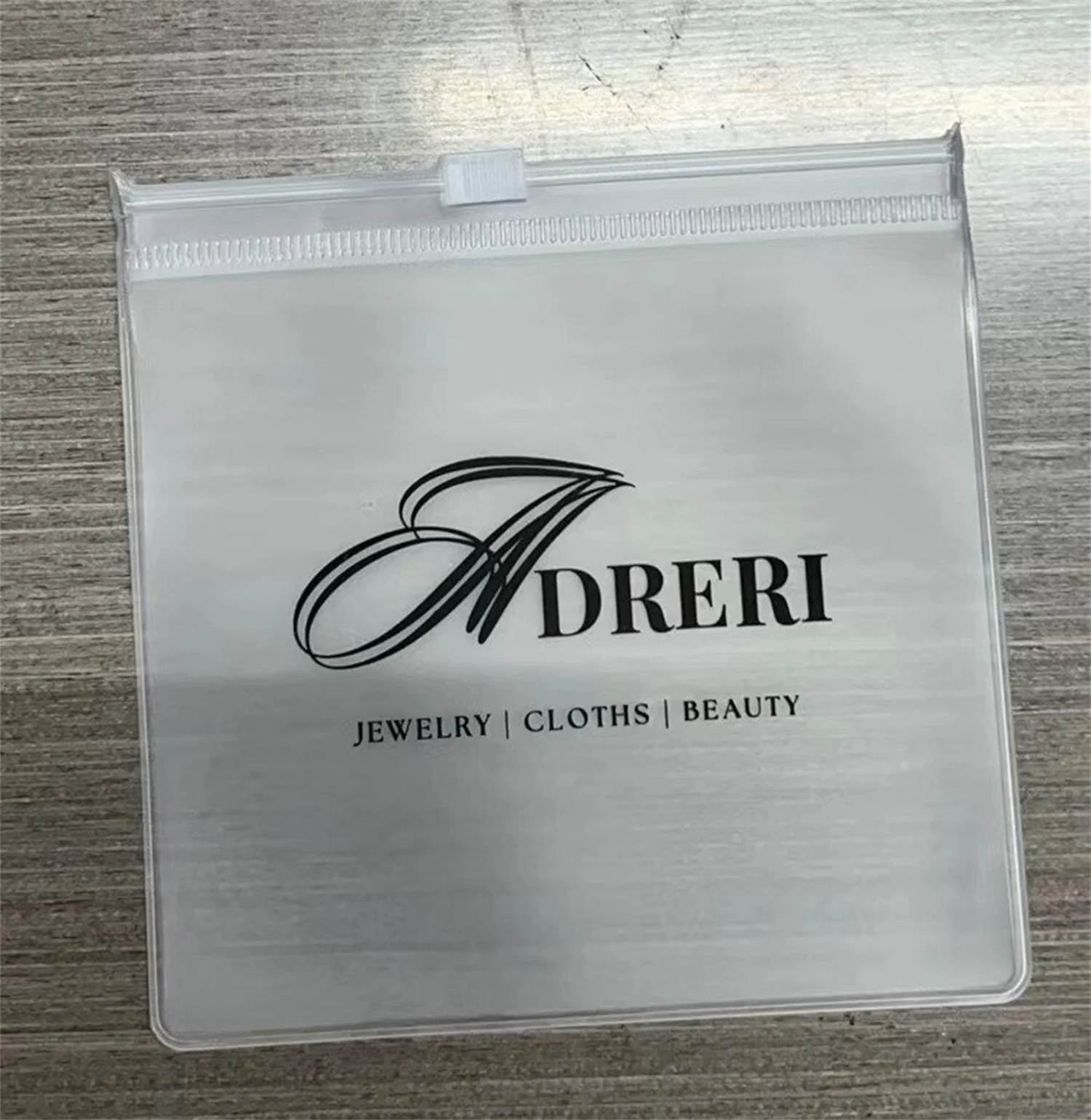 

100 шт. 5x5 дюймов/13x13 см, сумка для ювелирных изделий на заказ, прозрачная сумка из ПВХ с молнией, высококачественная упаковка для ювелирных изделий по индивидуальному заказу с логотипом you