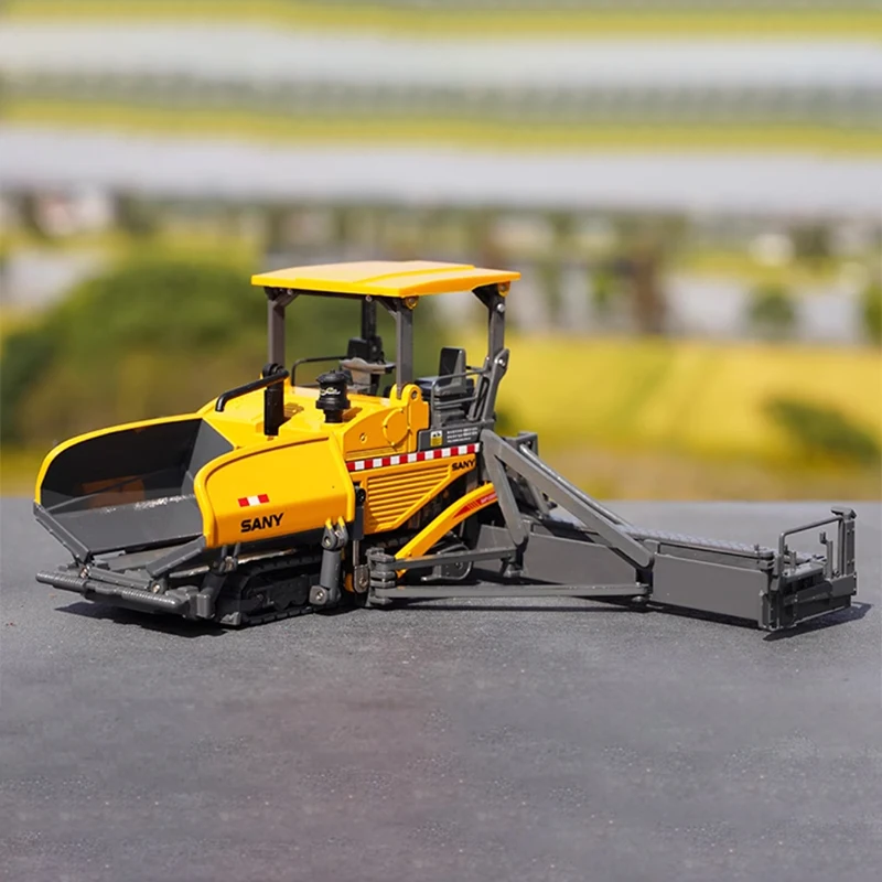 1:50 Scale Sany Heavy Asphalt Paver Simulation Alloy Construction Machinery Model Static Display Collectible Toy Gift Souvenir