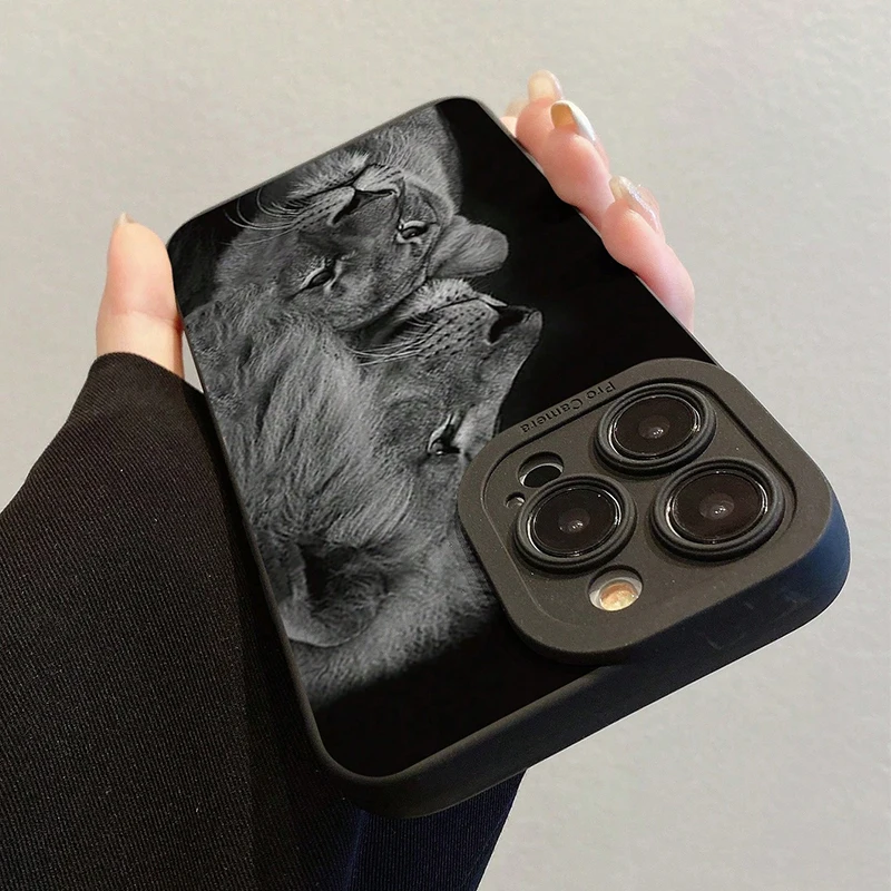 Funda de teléfono con estampado de León colorido detallada y perforada para iPhone 17 16 15 14 Pro Max 13 12 11 XS X XR 7 8 Plus 16E 17 Air Cover