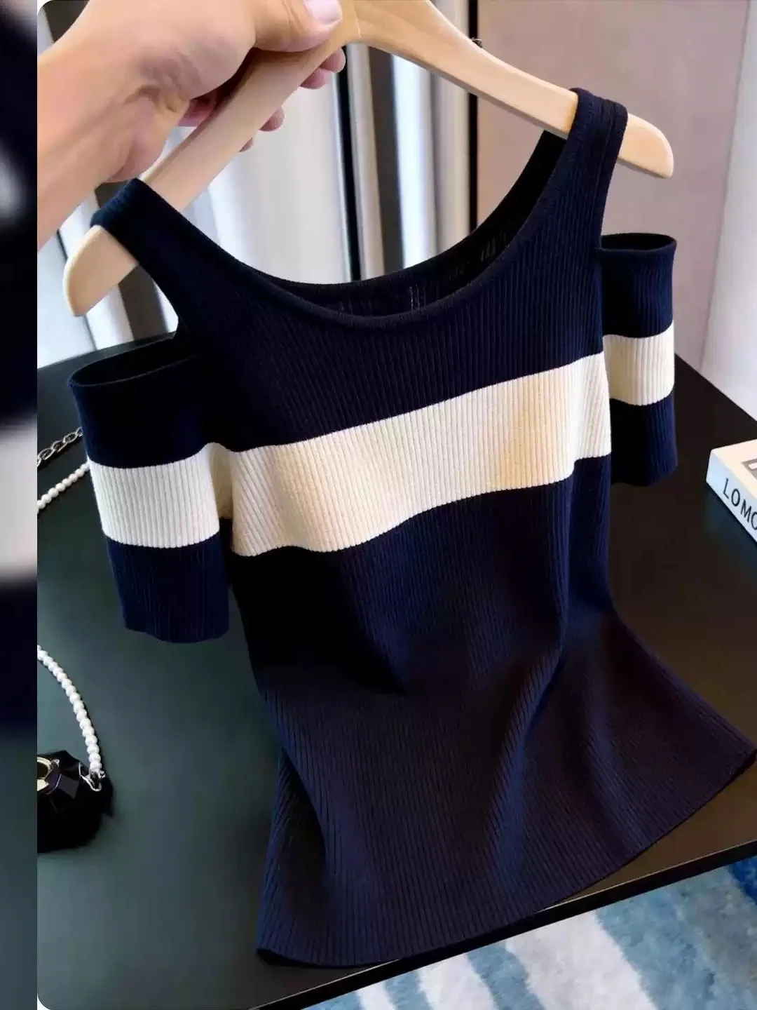 

Summer 2026 Ice Silk Knitted Short Sleeve Slim Fit Shoulder Bared Contrast Color Top Korean Style Commute Soft Design Women's...