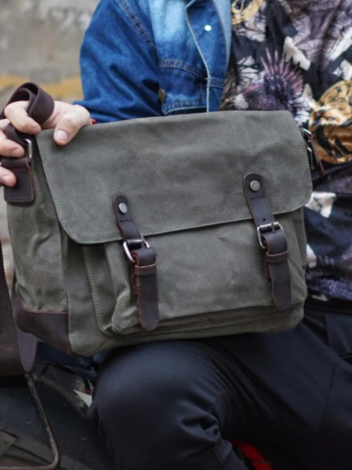 Ins Canvas Single Shoulder Bag Men's Crossbody Backpack New Style Street Fashion Sports Bag with Zipper Durable Youth Pack