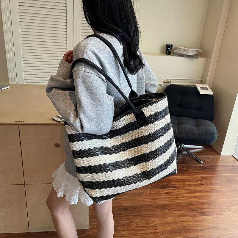 

New Large Woven Tote Bag for Women - Eco-Friendly Beach Shoulder Bag, Bohemian Straw Braided Handbag for Travel & Shopping​
