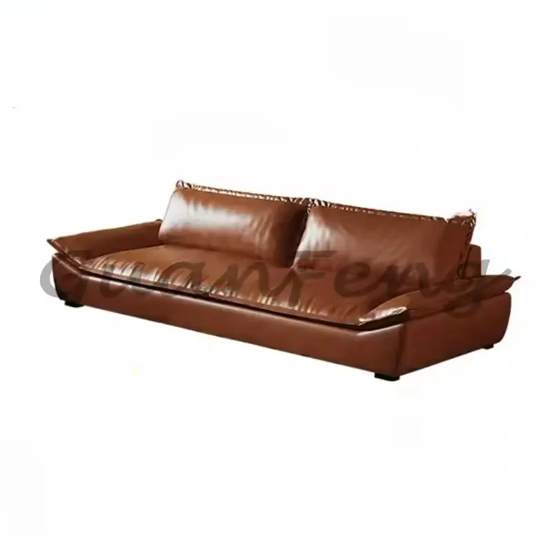 Sofá 3 lugares em couro: vale a pena apostar nesse clássico que nunca sai de moda?