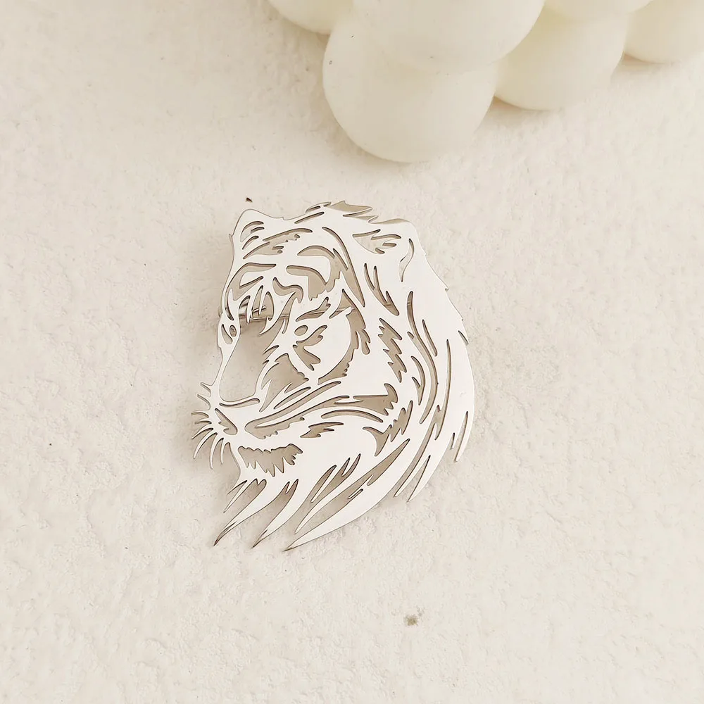 Art carving domineering tiger head brooch fashion suit lapel pin costume backpack accessories Party gift for friends view 6