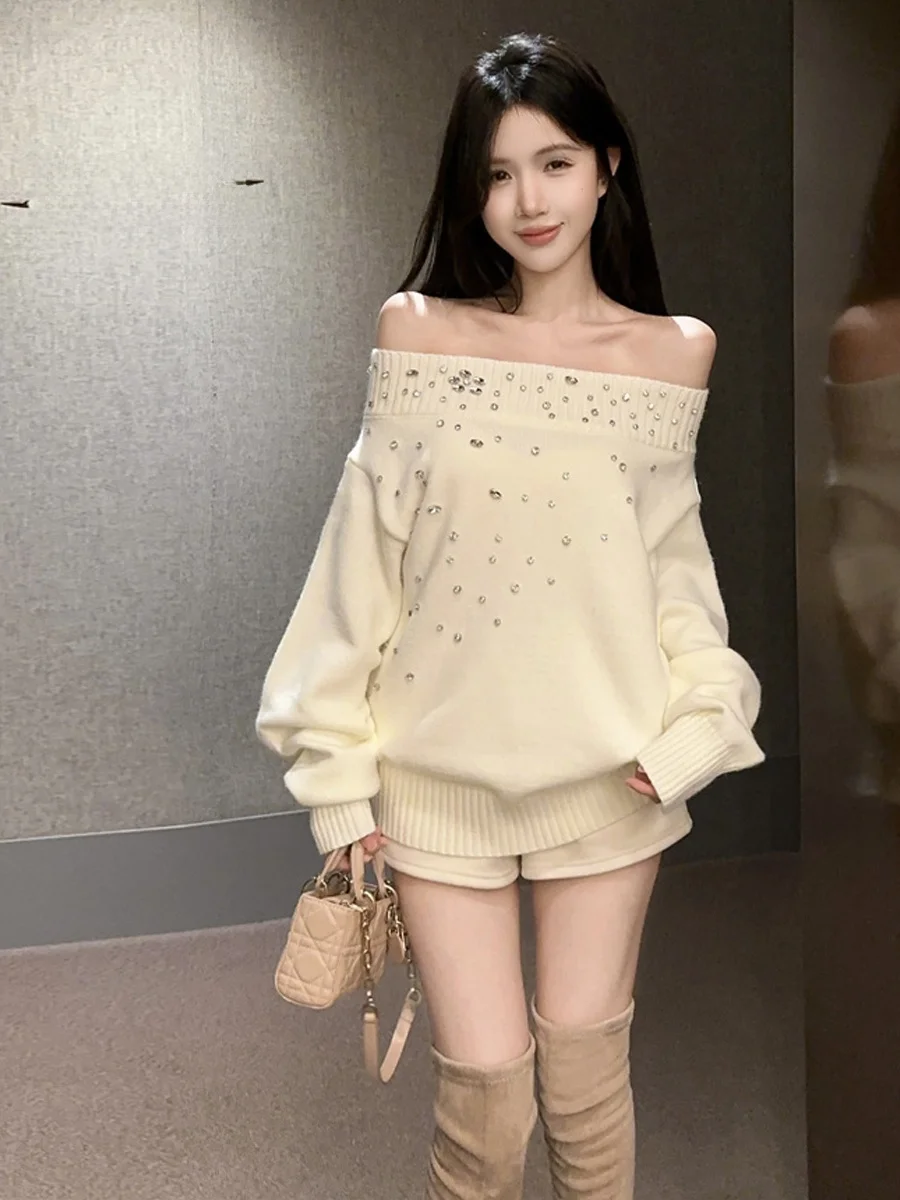 Korean Style Slim Fit Long Sleeve Diamond Embellished Knitted Sweater Women's Fashion Shoulder Bared Heavy Stitched Top